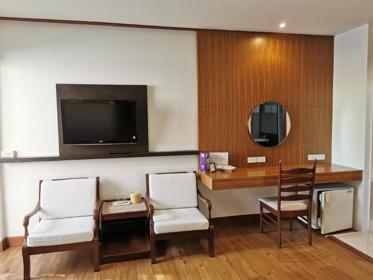 Baanbusarin Hotel Hua Hin Exterior foto